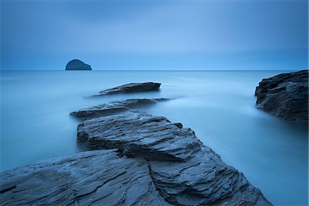 Atmospheric Trebarwith Strand on a moody evening, North Cornwall, England, United Kingdom, Europe Stockbilder - Lizenzpflichtiges, Bildnummer: 841-07205765