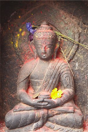 Statue at Swayambhunath Stupa, UNESCO World Heritage Site, Kathmandu, Nepal, Asia Photographie de stock - Rights-Managed, Code: 841-07205782