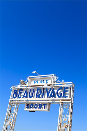 französisch (keine personen) - Beau Rivage beach sign, Nice, Alpes Maritimes, Provence, Cote d'Azur, French Riviera, France, Europe Stockbilder - Lizenzpflichtiges, Bildnummer: 841-07205919