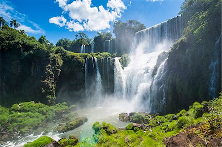 scenic and waterfall - Foz de Iguazu (Iguacu Falls), Iguazu National Park, UNESCO World Heritage Site, Argentina, South America Foto de stock - Con derechos protegidos, Código: 841-07206049