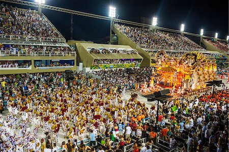 simsearch:862-06540894,k - Samba Parade at the Carnival in Rio de Janeiro, Brazil, South America Photographie de stock - Rights-Managed, Code: 841-07206112