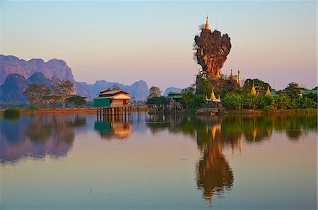 simsearch:841-07206227,k - Kyauk Kalap Monastery, Hpa-An, Karen State, Myanmar (Burma), Asia Foto de stock - Direito Controlado, Número: 841-07206192