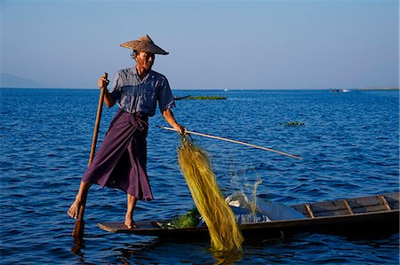 simsearch:841-06805751,k - Fisherman on Inle Lake, Shan State, Myanmar (Burma), Asia Stock Photo - Rights-Managed, Code: 841-07206241