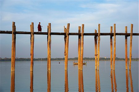 Taung Thama Lake and U Bein bridge at Amarapura, Mandalay Province, Myanmar (Burma), Asia Foto de stock - Direito Controlado, Número: 841-07206270