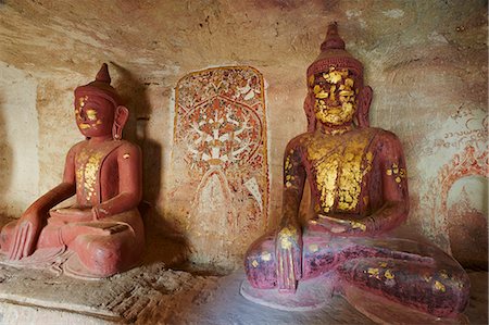 Buddha statues in the Po Win Daung Buddhist cave, dating from the 15th century, Monywa, Sagaing Division, Myanmar (Burma), Asia Foto de stock - Con derechos protegidos, Código: 841-07206282