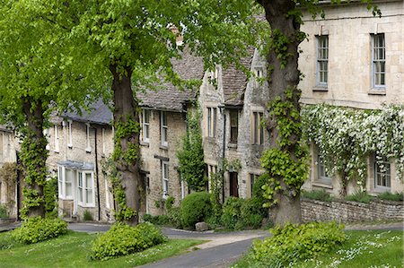 Cotswold cottages along The Hill, Burford, Oxfordshire, England, United Kingdom, Europe Photographie de stock - Rights-Managed, Code: 841-07206386