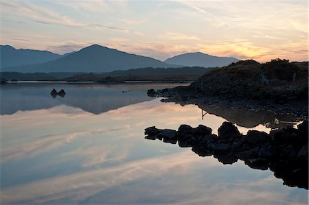 Derryclare Lough, Connemara, County Galway, Connacht, Republic of Ireland, Europe Photographie de stock - Rights-Managed, Code: 841-07206467