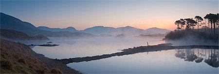 simsearch:841-08438541,k - Derryclare Lough at dawn, Connemara, County Galway, Connacht, Republic of Ireland, Europe Stock Photo - Rights-Managed, Code: 841-07206470