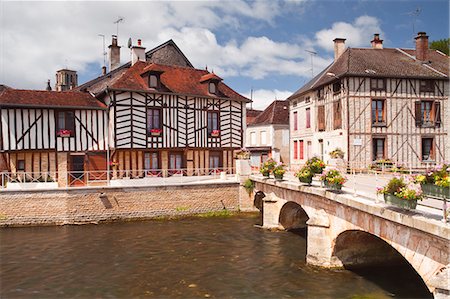 french historical places - Half timbered houses in the village of Essoyes, Aube, Champagne-Ardennes, France, Europe Stock Photo - Rights-Managed, Code: 841-07206566