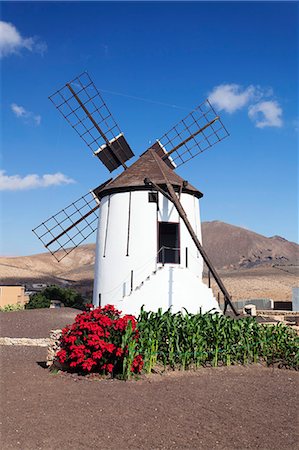 Mill Museum (Centro de Interpretacion de los Molinos), Tiscamanita, Fuerteventura, Canary Islands, Spain, Europe Foto de stock - Con derechos protegidos, Código: 841-07201542