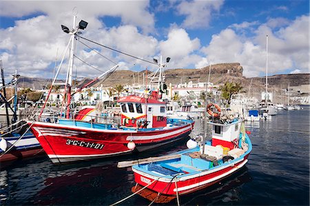 simsearch:841-07201577,k - Fishing boats at the old port of Puerto de Mogan, Gran Canaria, Canary Islands, Spain, Atlantic, Europe Stock Photo - Rights-Managed, Code: 841-07201562