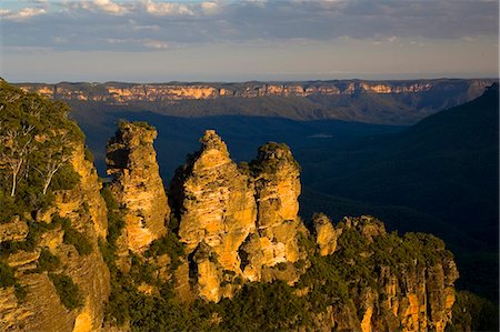 The Three Sisters from Echo Point, Blue Mountains National Park, New South Wales, Australia. Photographie de stock - Rights-Managed, Code: 841-07201610