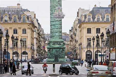 Traffic around Place Vendome and La Colonne Vendome, Paris, France Stock Photo - Rights-Managed, Code: 841-07201820