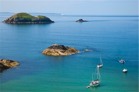 Beach near Lower Solva, Pembrokeshire, Wales, United Kingdom, Europe Stock Photo - Rights-Managed, Code: 841-07202154