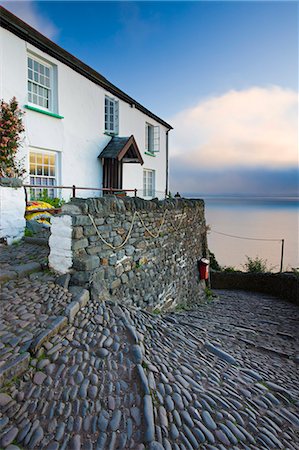 simsearch:841-03517213,k - Winding cobbled lane and whitewashed cottage in Clovelly, Devon, England, United Kingdom, Europe Stockbilder - Lizenzpflichtiges, Bildnummer: 841-07202263