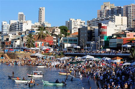 simsearch:841-07083257,k - Lemanja festival on Rio Vermelho beach, Salvador, Bahia, Brazil, South America Fotografie stock - Rights-Managed, Codice: 841-07202354