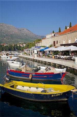 simsearch:841-07204662,k - Restaurants along the harbour, Cavtat, Dubrovnik Riviera, Dalmatian Coast, Dalmatia, Croatia, Europe Stock Photo - Rights-Managed, Code: 841-07202465