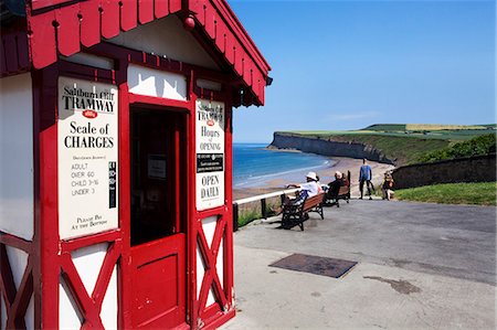 Top Cliff Tramway Kiosk at Saltburn by the Sea, Redcar and Cleveland, North Yorkshire, Yorkshire, England, United Kingdom, Europe Photographie de stock - Rights-Managed, Code: 841-07202502