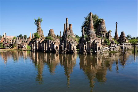 simsearch:841-07206227,k - Samkar Pagoda, Inle Lake, Shan State, Myanmar (Burma), Asia Foto de stock - Direito Controlado, Número: 841-07202536