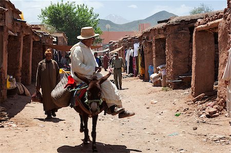 Monday Berber market, Tnine Ourika, Ourika Valley, Atlas Mountains, Morocco, North Africa, Africa Stock Photo - Rights-Managed, Code: 841-07202608