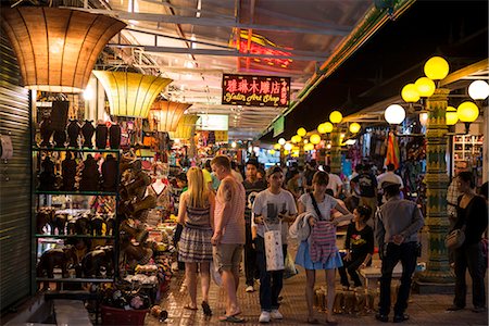 Night market, Siem Reap City, Cambodia, Indochina, Southeast Asia, Asia Foto de stock - Con derechos protegidos, Código: 841-07202636