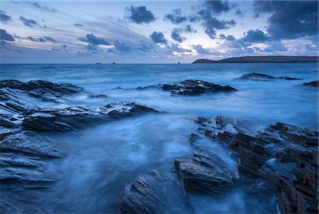 simsearch:841-08438628,k - Twilight over Trevose Head from the rocky shores of Treyarnon Point, Cornwall, England, United Kingdom, Europe Stock Photo - Rights-Managed, Code: 841-07355204