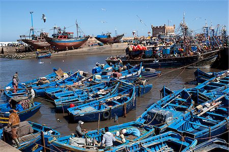 simsearch:841-03032779,k - Fishing port with traditional boats in front of the old fort, Essaouira, Atlantic coast, Morocco, North Africa, Africa Stock Photo - Rights-Managed, Code: 841-07355266