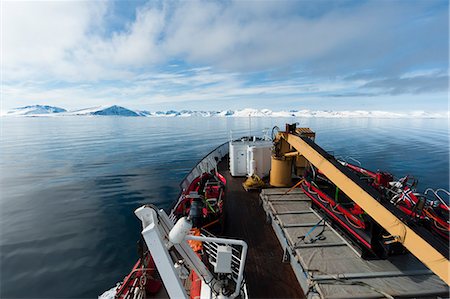 spitzbergen - MS Nordstjernen Cruise Ship, Monaco Glacier, Spitzbergen, Svalbard Islands, Norway, Scandinavia, Europe Photographie de stock - Rights-Managed, Code: 841-07457345