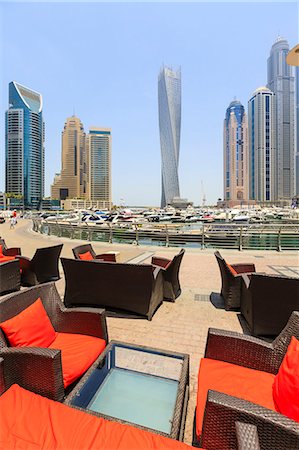 port de plaisance - Cayan Tower in Dubai Marina, Dubai, United Arab Emirates, Middle East Photographie de stock - Rights-Managed, Code: 841-07457583