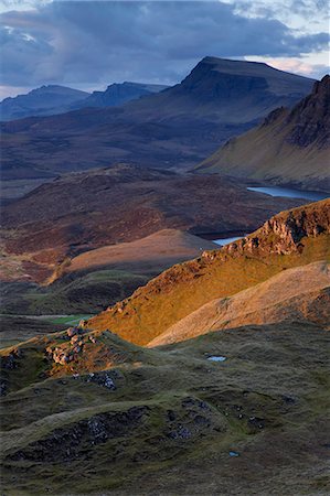 simsearch:841-03064737,k - Dramatic early light on the Trotternish ridge as viewed from the Quiraing, Trotternish, Isle of Skye, Scotland, United Kingdom, Europe Foto de stock - Con derechos protegidos, Código: 841-07457786