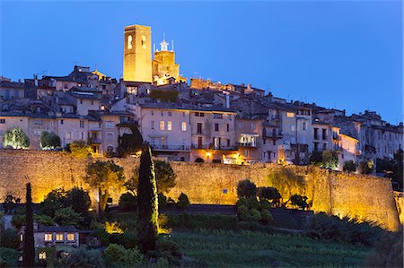 View at night, Saint-Paul-de-Vence, Provence-Alpes-Cote d'Azur, Provence, France, Europe Stock Photo - Rights-Managed, Code: 841-07457831