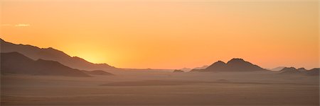 simsearch:841-05784228,k - The sun goes down in the NamibRand Nature Reserve, Namib Desert, Namibia, Africa Foto de stock - Con derechos protegidos, Código: 841-07457872