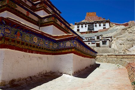 The base of Kumbum chorten (Stupa) in the Palcho Monastery at Gyantse, Tibet, China, Asia Foto de stock - Con derechos protegidos, Código: 841-07457937