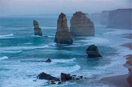 rugged coastline - The Twelve Apostles, Great Ocean Road, Victoria, Australia, Pacific Stock Photo - Rights-Managed, Code: 841-07524008