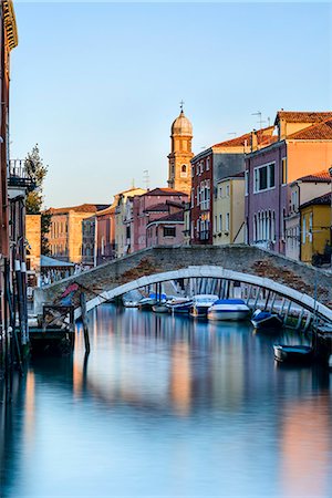 Early morning light on Rio Ognissanti in Dorsoduro, Venice, UNESCO World Heritage Site, Veneto, Italy, Europe Stockbilder - Lizenzpflichtiges, Bildnummer: 841-07524039