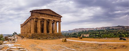 sicily - Temple of Concordia (Tempio della Concordia), Valley of the Temples (Valle dei Templi), Agrigento, UNESCO World Heritage Site, Sicily, Italy, Europe Stock Photo - Rights-Managed, Code: 841-07523214