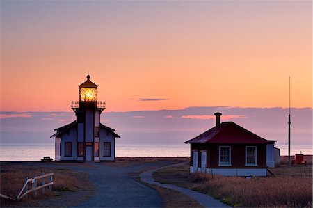 faro - Point Cabrillo Lighthouse, Mendocino County, California, United States of America, North America Foto de stock - Con derechos protegidos, Código: 841-07523948