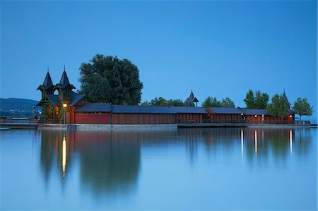 Pier on Keszthely beach, Keszthely, Lake Balaton, Hungary, Europe Stockbilder - Lizenzpflichtiges, Bildnummer: 841-07523965