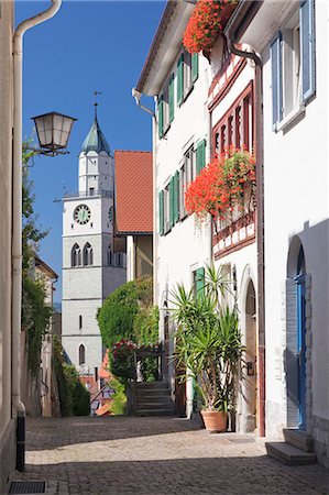 Street in the old town with St. Nikolaus Minster, Uberlingen, Lake Constance (Bodensee), Baden Wurttemberg, Germany, Europe Stock Photo - Rights-Managed, Code: 841-07540366