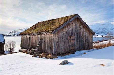 Straumengard Museum in log cabin at Straumsfjord on Kvaloya Island near Tromso in Arctic Circle Northern Norway Photographie de stock - Rights-Managed, Code: 841-07540694