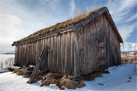 Straumengard Museum in log cabin at Straumsfjord on Kvaloya Island near Tromso in Arctic Circle Northern Norway Stockbilder - Lizenzpflichtiges, Bildnummer: 841-07540695