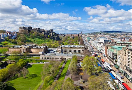 edinburgh castle - Edinburgh city skyline with the castle and Princes Street, Edinburgh, Lothian, Scotland, United Kingdom, Europe Photographie de stock - Rights-Managed, Code: 841-07540966