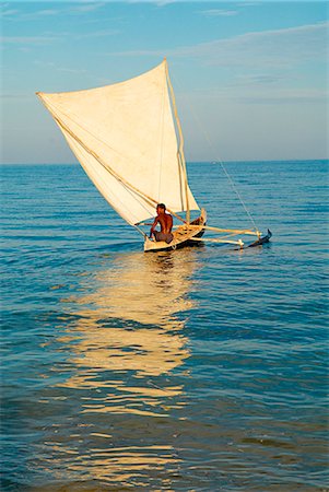 sail asia - Fishing village of Vezo ethnic group, around Tulear, Ifaty, Madagascar, Indian Ocean, Africa Foto de stock - Con derechos protegidos, Código: 841-07540994