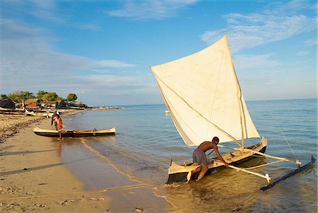 simsearch:841-07201416,k - Fishing village of Vezo ethnic group, around Tulear, Ifaty, Madagascar, Indian Ocean, Africa Foto de stock - Con derechos protegidos, Código: 841-07540993