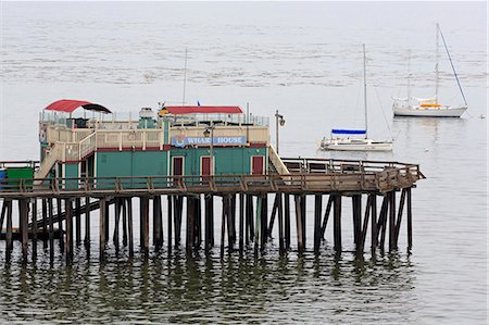 simsearch:841-02921134,k - Wharf, Capitola, Santa Cruz County, California, United States of America, North America Stock Photo - Rights-Managed, Code: 841-07541068