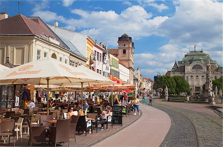 Outdoor cafes in Hlavne Nam (Main Square), Kosice, Kosice Region, Slovakia, Europe Photographie de stock - Rights-Managed, Code: 841-07541098