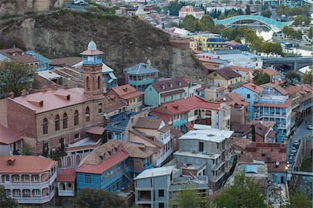 View of Old town and Narikala Fortress, Tbilisi, Georgia, Caucasus, Central Asia, Asia Foto de stock - Direito Controlado, Número: 841-07589783