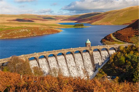 dam water - Craig Goch Dam, Elan Valley, Powys, Mid Wales, United Kingdom, Europe Stock Photo - Rights-Managed, Code: 841-07590014