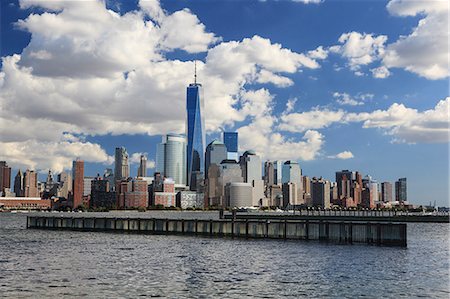 1 World Trade Centre Tower and New York's financial district as seen from Liberty State Park, New York, United States of America, North America Stockbilder - Lizenzpflichtiges, Bildnummer: 841-07590119