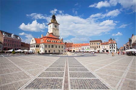 people's square - Council House in Piata Sfatului, Brasov, Transylvania, Romania, Europe Stock Photo - Rights-Managed, Code: 841-07590383